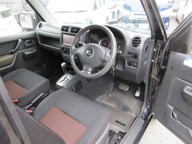 Suzuki Jimny 11