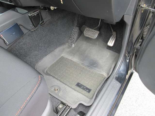 Suzuki Jimny 12