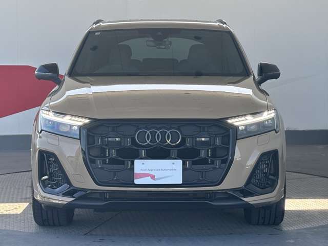 Audi SQ7 4