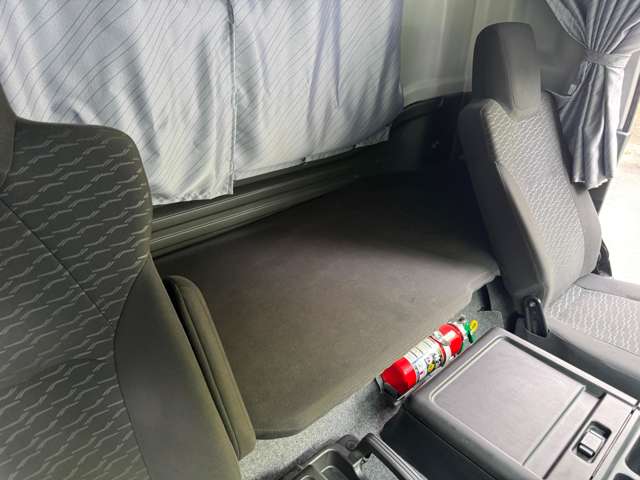 Isuzu Forward 12