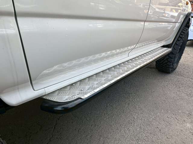 Toyota Hilux 12