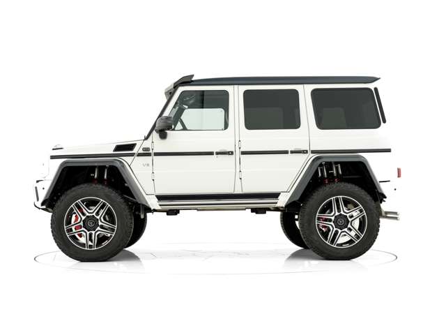 Mercedes-Benz G-Class 4