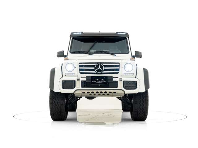 Mercedes-Benz G-Class 10