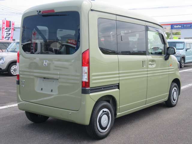 Honda N-VAN 9