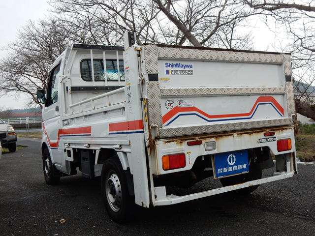 Mazda Scrum Truck 9