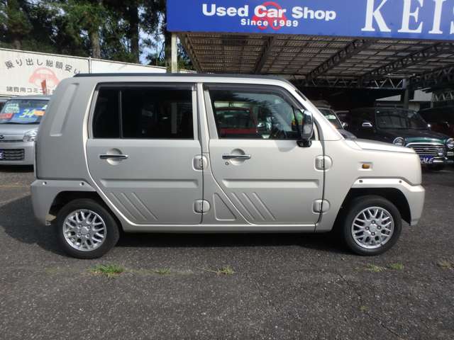 Daihatsu ネイキッド 5