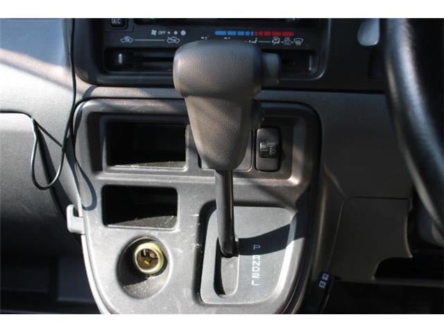Daihatsu Hijet Deck Van 12