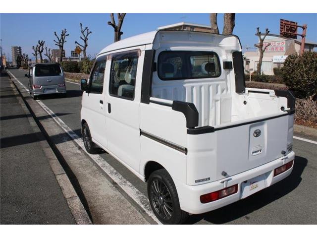 Daihatsu Hijet Deck Van 10
