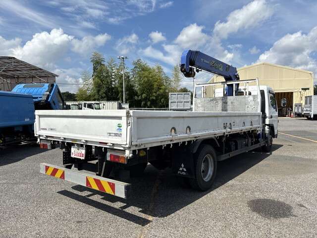 Mitsubishi Fuso Canter 2