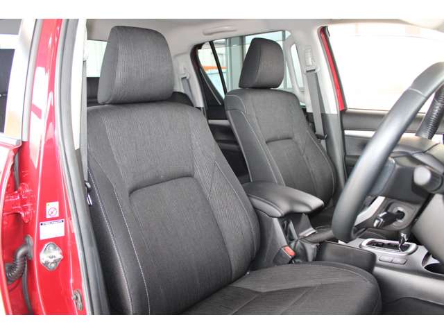 Toyota Hilux 3
