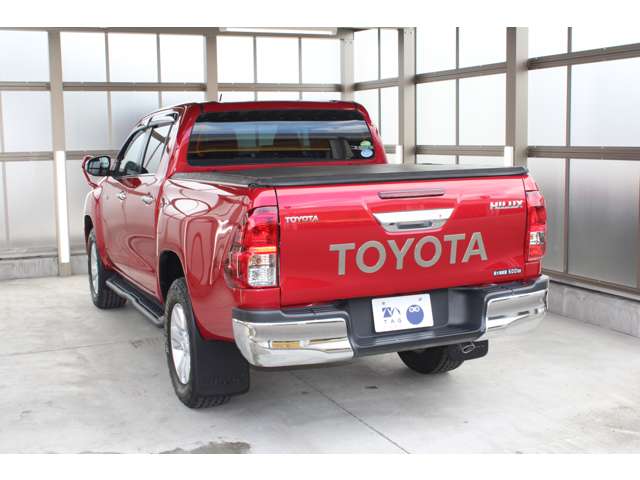 Toyota Hilux 7