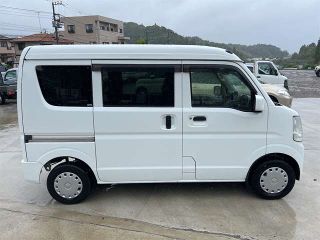 Suzuki Every 3