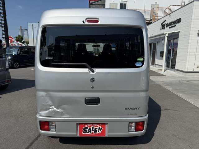 Suzuki Every 8