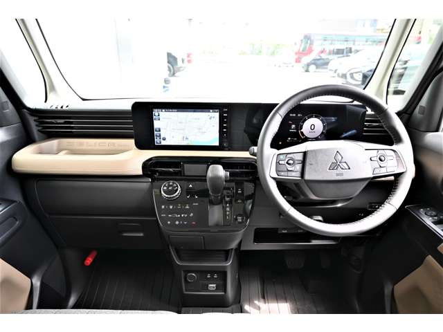 Mitsubishi Delica Mini 5