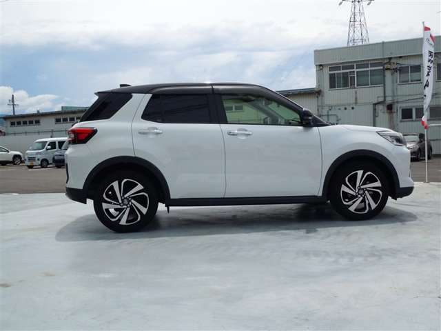 Toyota Raize 6