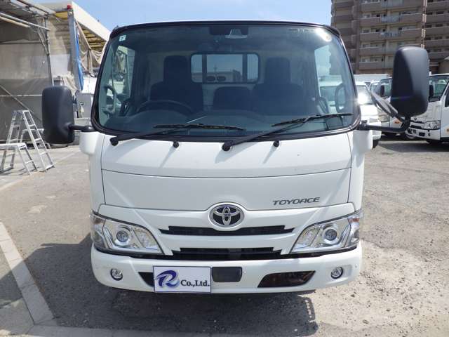 Toyota Toyoace 4