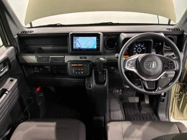 Honda N-VAN 8
