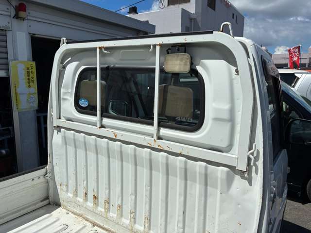 Nissan Clipper Truck 6
