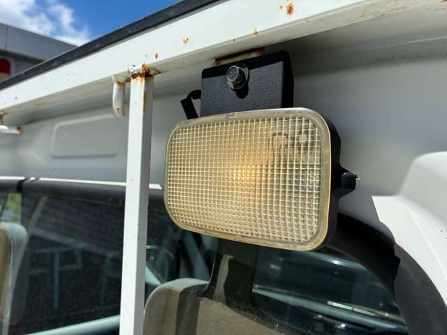 Nissan Clipper Truck 7