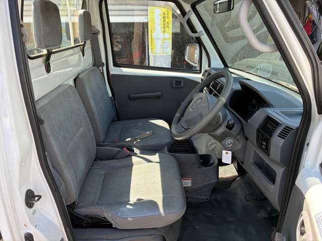 Nissan Clipper Truck 8