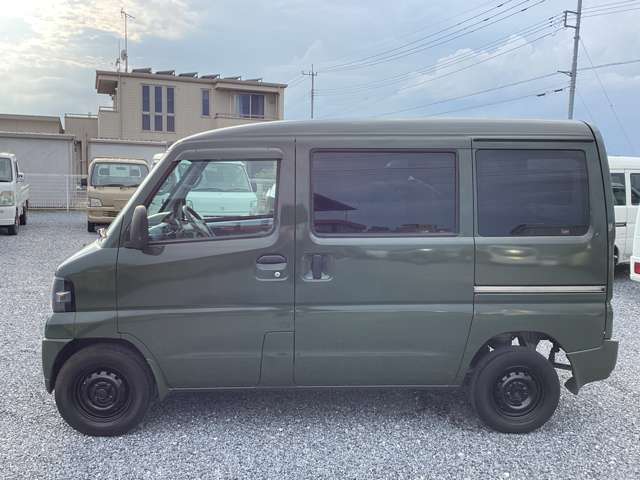 Mitsubishi Minicab Van 11