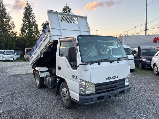 Isuzu Elf 2