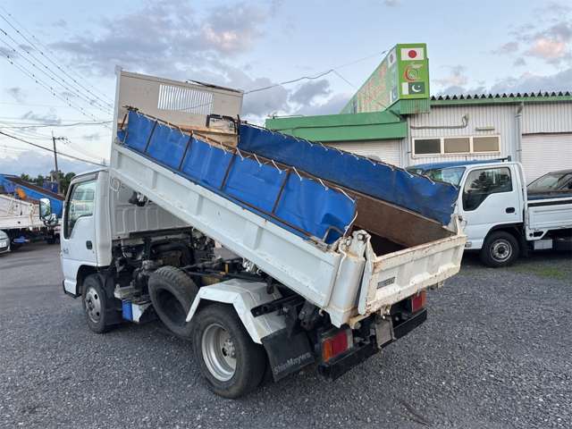 Isuzu Elf 5