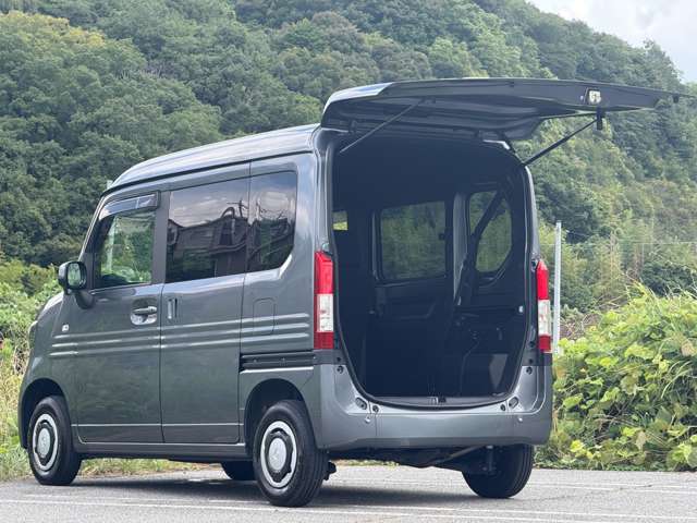 Honda N-VAN 5