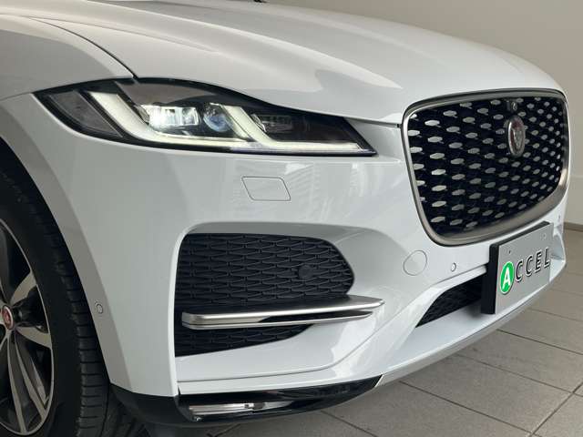 Jaguar F-Pace 4