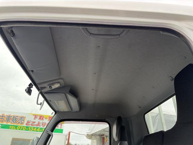 Mitsubishi Fuso Canter 8