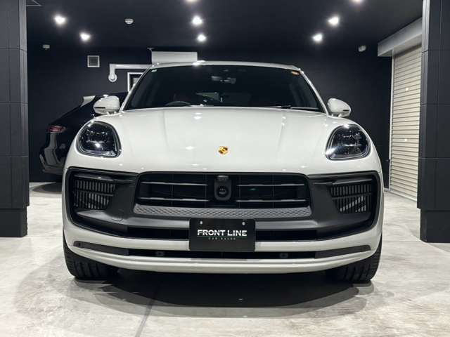 Porsche Macan 2