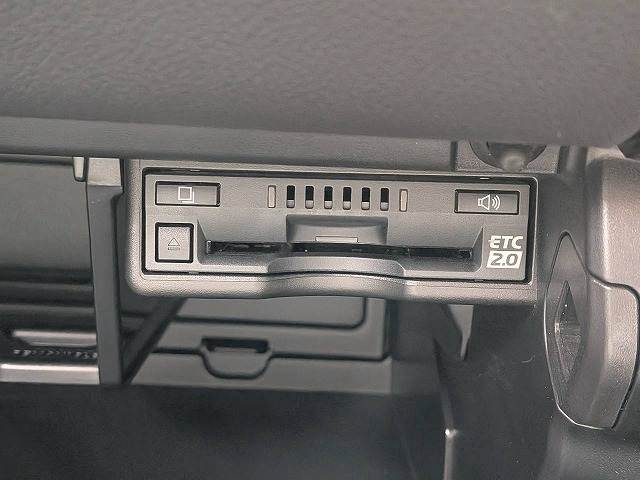 Lexus UX 10