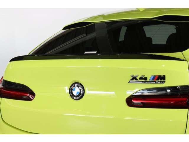 BMW X4 M 11