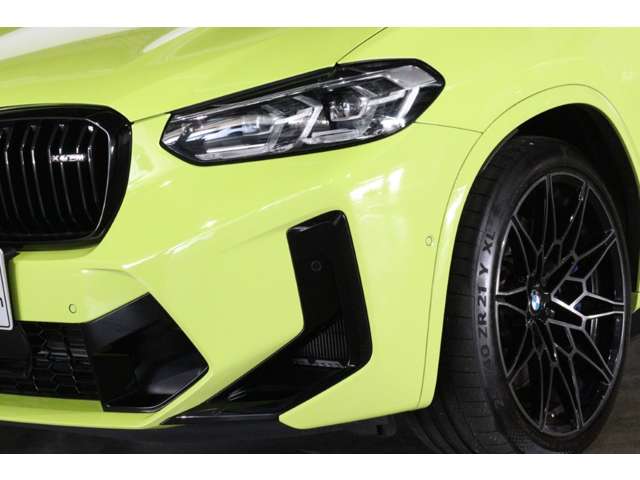 BMW X4 M 4