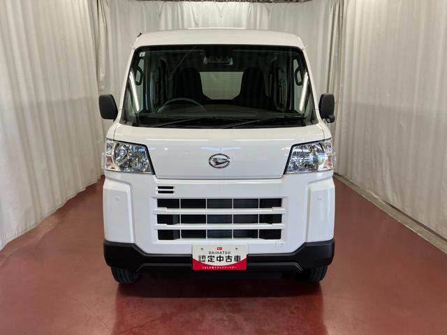 Daihatsu Hijet Cargo 3