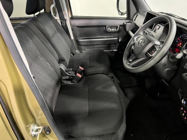 Daihatsu Atrai 4