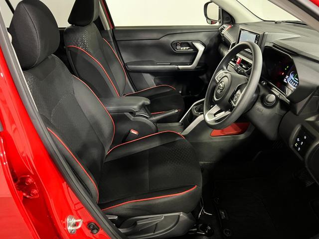 Daihatsu Rocky 4