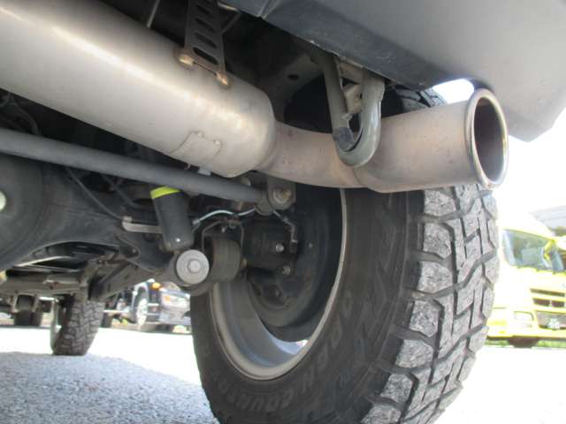 Suzuki Jimny 12