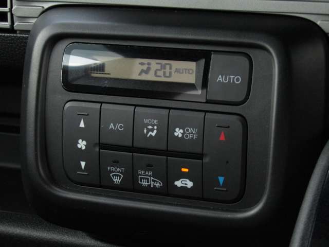 Honda N-VAN 11