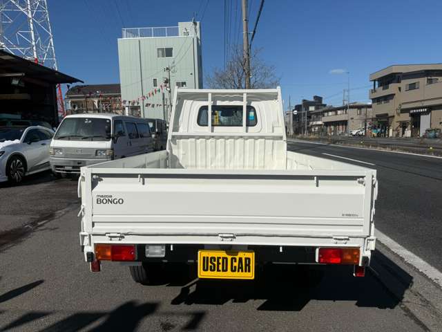 Mazda Bongo Truck 9