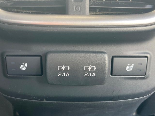 Subaru Legacy Outback 9