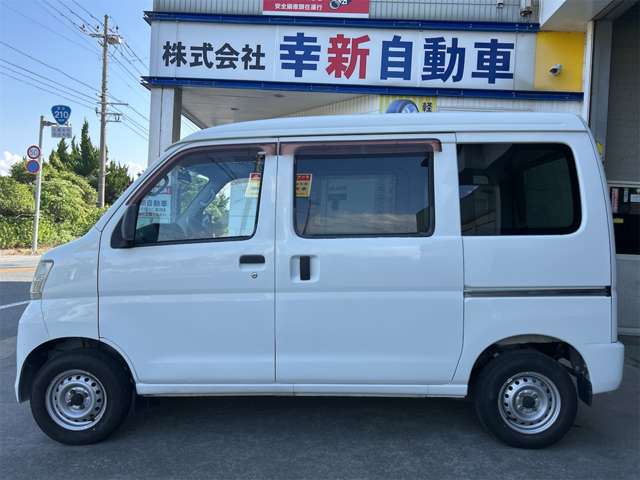 Daihatsu Hijet Cargo 5