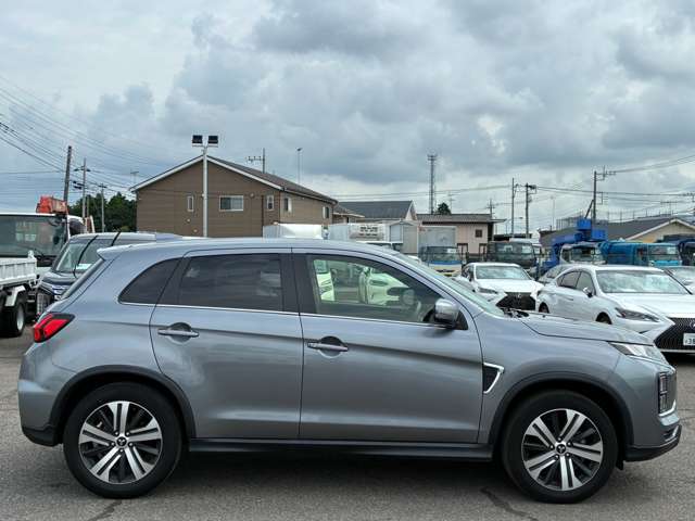 Mitsubishi RVR 12