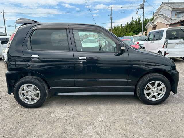 Daihatsu Terios Kid 5