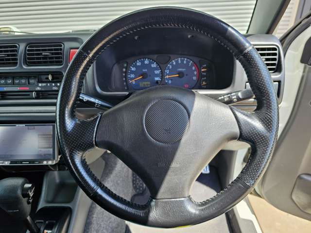 Suzuki Jimny 12