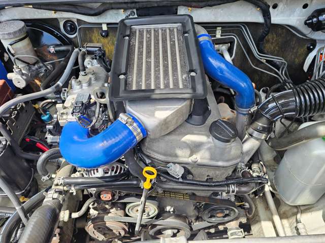 Suzuki Jimny 6