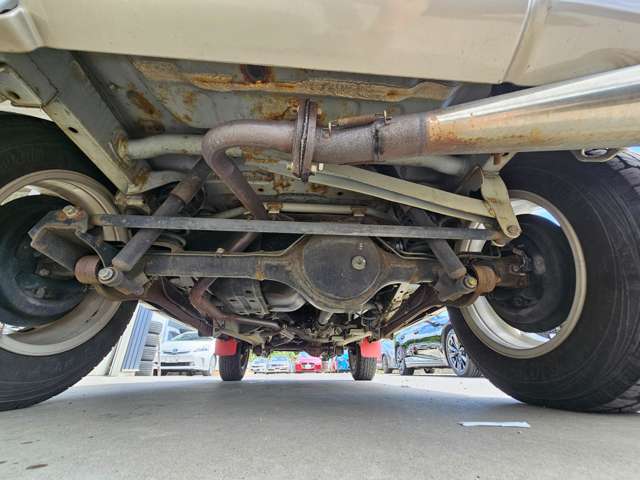 Suzuki Jimny 8