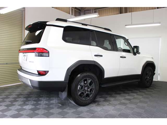 Lexus GX 12