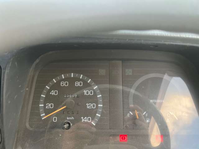 Mitsubishi Fuso Canter Guts 7