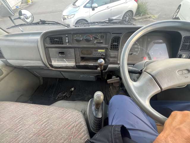 Mitsubishi Fuso Canter Guts 8